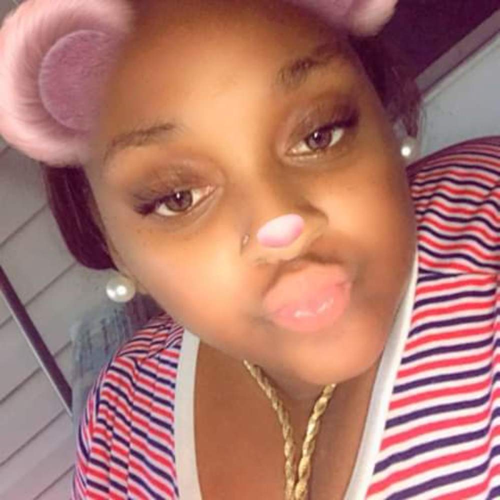 Meet your Posher, Travon